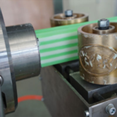 Maßstab für Seife 3000 kg/hr Vakuum Seife Extruder oder Plodder Maschine